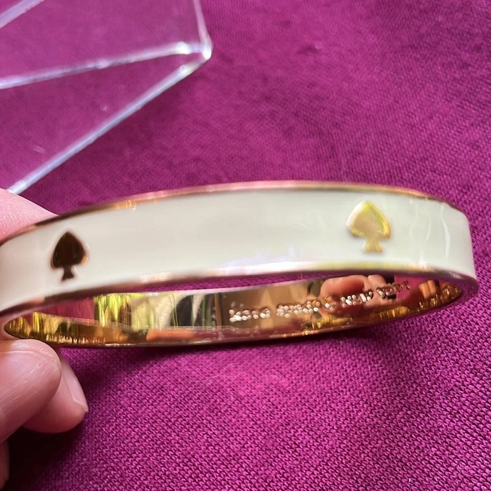 Kate Spade cream enamel gold tone metal bangle cuff bracelet - Picture 4 of 12